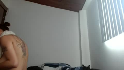 Snapshot of crystal_starx chatting on 07-06-26, 06:10 Crystal Blaze online show from 07-06-26, 06:10