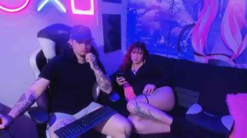 crystal_stuart online show from 12-30-24, 03:25