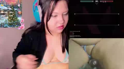 Snapshot of crystal_velvet01 chatting on 12-07-24, 05:26 crystal online show from 12-07-24, 05:26