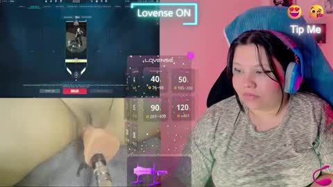 Snapshot of crystal_velvet01 chatting on 01-15-25, 07:37 crystal online show from 01-15-25, 07:37