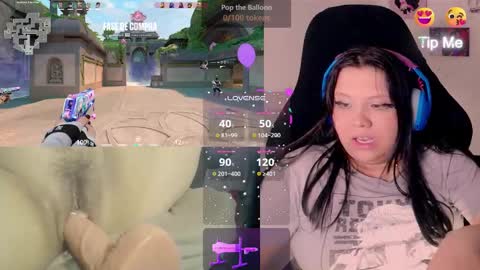 Snapshot of crystal_velvet01 chatting on 01-29-25, 06:43 crystal online show from 01-29-25, 06:43