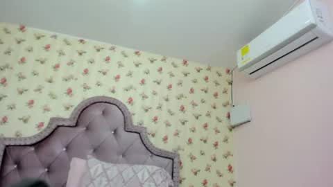 Milf Latina online show from 08-07-26, 02:41
