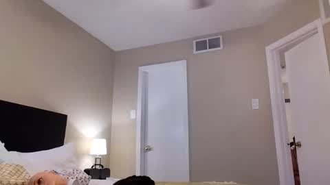 crystalbarbie214 online show from 03-25-26, 08:37