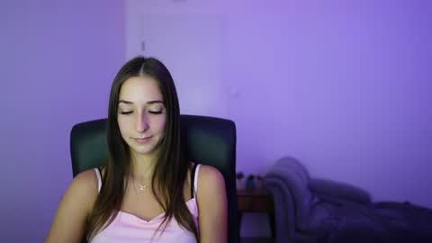 Crystalbrunette18 online show from 07-04-26, 01:06