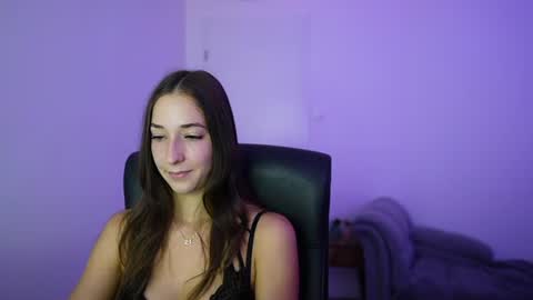 Crystalbrunette18 online show from 07-07-26, 01:37