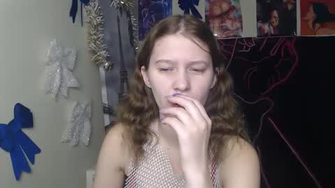 Stella online show from 12-17-25, 07:47