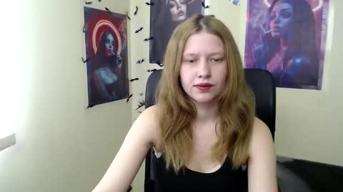 Stella online show from 04-18-26, 12:20