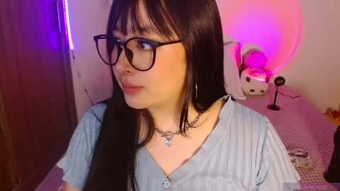 Olivia  online show from 05-25-26, 02:17