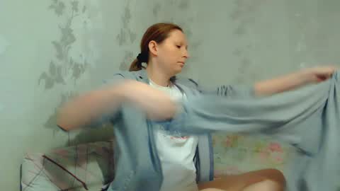CrystallAngel online show from 04-20-26, 04:10