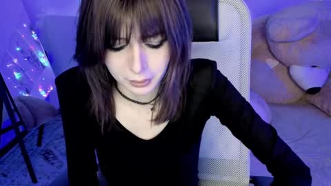 crystallbloom online show from 04-03-26, 01:14