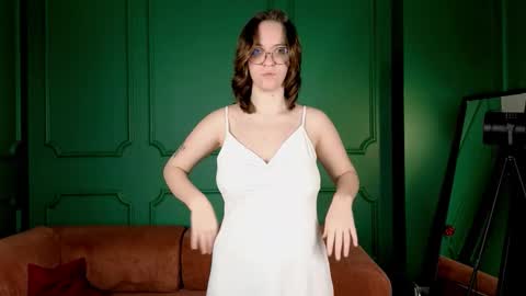 Kitty online show from 01-13-26, 02:33