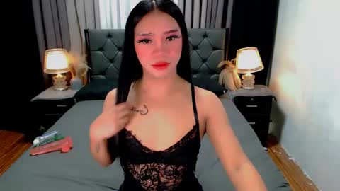 Snapshot of crytastal_lust1212 chatting on 06-11-26, 09:29 bea takashi online show from 06-11-26, 09:29
