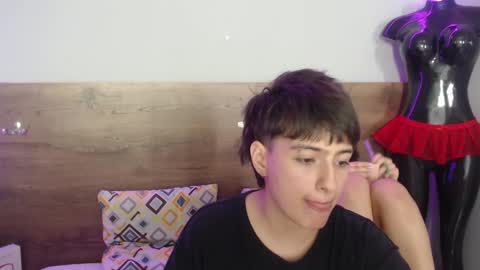 cuddle_bunny_ online show from 01-09-25, 07:08