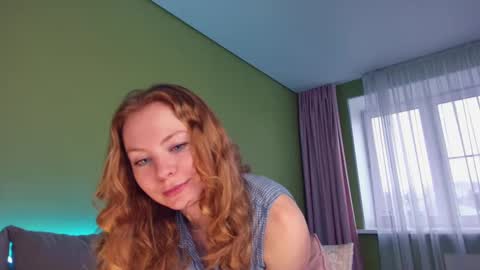 Snapshot of cuddle_kitten chatting on 02-01-25, 07:15 Alexia online show from 02-01-25, 07:15