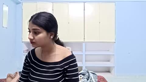 cuddlemuffins online show from 02-12-26, 04:35