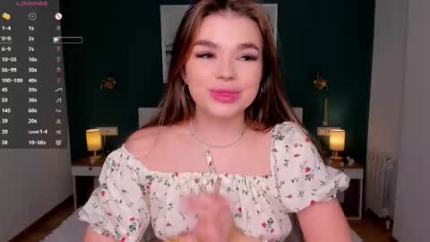 Silvia online show from 03-08-26, 07:23