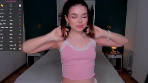 Silvia online show from 03-13-26, 07:04