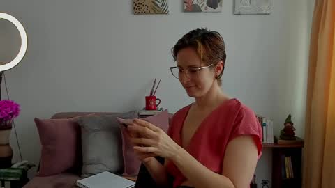 Leonela online show from 01-19-25, 04:36