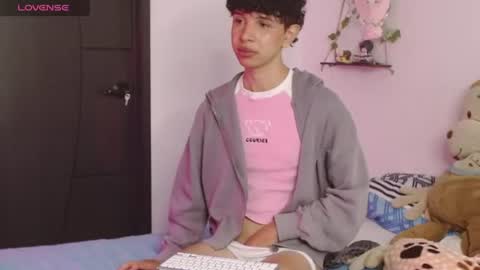 Cuddly online show from 07-21-26, 05:04
