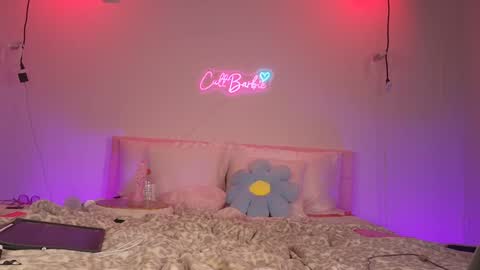 Snapshot of cult_barbie93 chatting on 12-17-24, 07:07 Cult Barbie online show from 12-17-24, 07:07