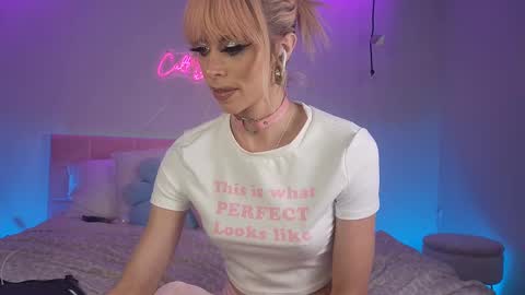 Snapshot of cult_barbie93 chatting on 02-23-25, 05:56 Cult Barbie online show from 02-23-25, 05:56