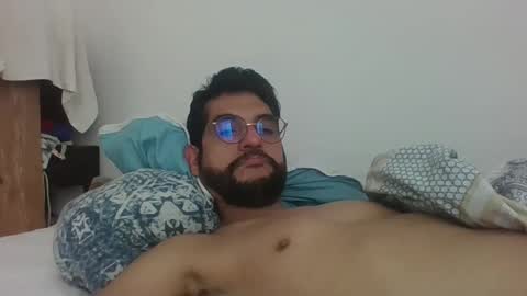 Snapshot of culturalclash1985 chatting on 09-26-25, 08:13 culturalclash1985 online show from 09-26-25, 08:13