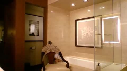 culturalclash1985 online show from 11-25-25, 07:52