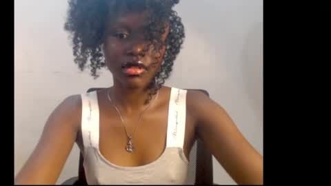 sophie online show from 04-17-26, 07:55