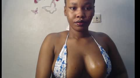Snapshot of cum_ebony_xxxpetit chatting on 06-22-26, 12:56 Teeha online show from 06-22-26, 12:56