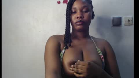 Snapshot of cum_ebony_xxxpetit chatting on 07-28-26, 03:21 Teeha online show from 07-28-26, 03:21