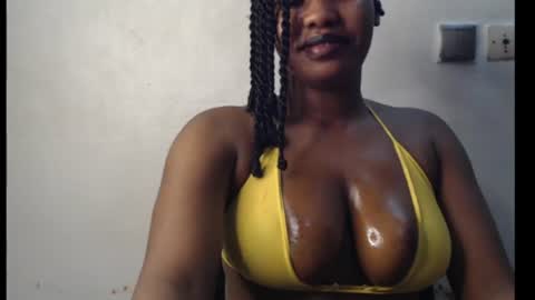 Snapshot of cum_ebony_xxxpetit chatting on 07-28-26, 08:34 Teeha online show from 07-28-26, 08:34