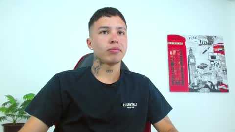 cumandres online show from 04-06-26, 02:40