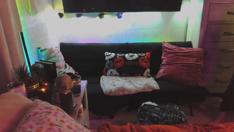 Snapshot of cumguzzlingskank chatting on 09-25-25, 11:36 cumguzzlingskank online show from 09-25-25, 11:36