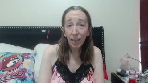 Snapshot of cuminbeth chatting on 05-03-26, 08:37 CumInBeth online show from 05-03-26, 08:37
