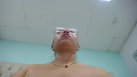 Snapshot of cumontitsxxx chatting on 04-16-26, 12:28 Cumontitsxxx online show from 04-16-26, 12:28