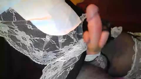 Snapshot of cumprincessscum chatting on 12-12-24, 07:26 Cumprincess online show from 12-12-24, 07:26