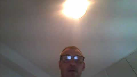 Snapshot of cumseeme002 chatting on 02-18-26, 12:50 Alan online show from 02-18-26, 12:50