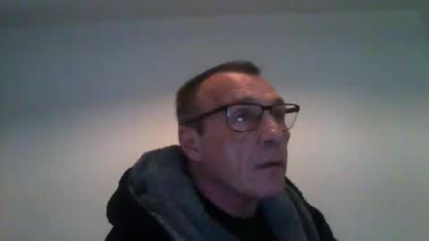 Snapshot of cumseeme002 chatting on 02-28-26, 02:29 Alan online show from 02-28-26, 02:29