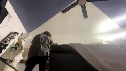 Aprilia online show from 01-01-25, 02:09