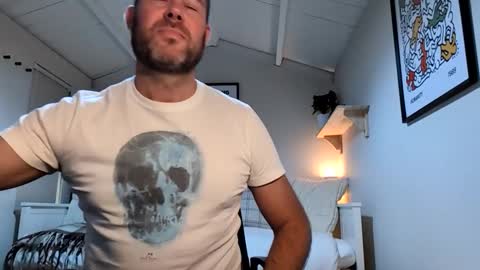 Adam online show from 10-16-25, 08:48