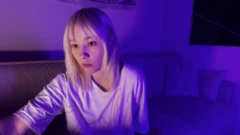 Snapshot of cupcakesoul chatting on 06-15-26, 07:05 cupcakesoul online show from 06-15-26, 07:05