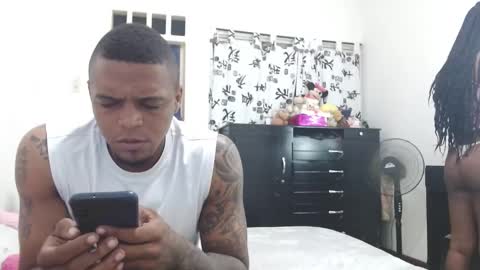 dominic and julieta... independent models online show from 02-20-25, 10:59