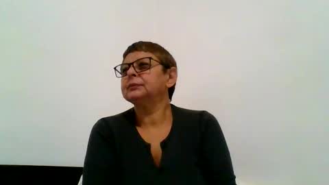 couple online show from 10-15-25, 05:02