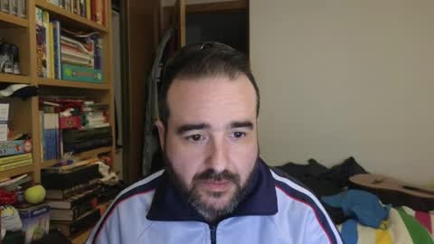 curiosillo1983 online show from 04-09-26, 08:53