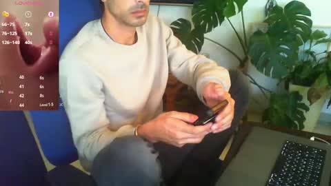 Snapshot of curiousgenie chatting on 10-08-25, 02:47 curiousgenie online show from 10-08-25, 02:47