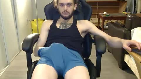 Snapshot of curiouss25 chatting on 02-20-26, 09:10 curiouss25 online show from 02-20-26, 09:10