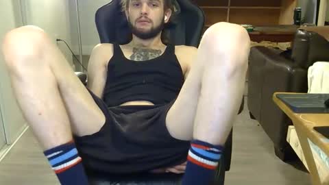 Snapshot of curiouss25 chatting on 02-28-26, 07:31 curiouss25 online show from 02-28-26, 07:31