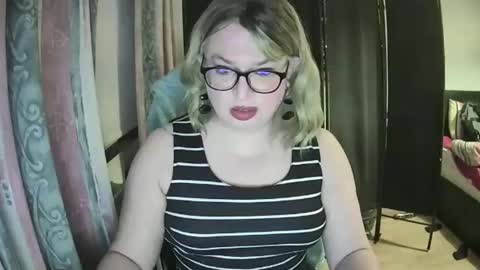 Shirley online show from 04-17-26, 08:34