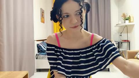 Kira online show from 05-09-26, 11:32