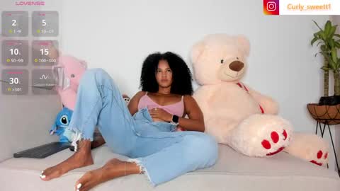 Curly  -  OF- CURLY SWEETT online show from 04-18-26, 01:15